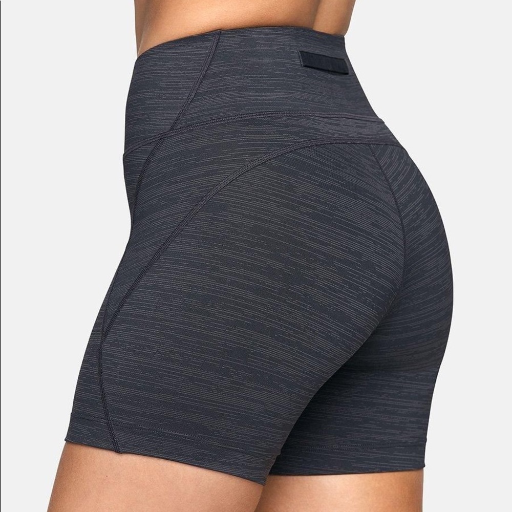 OV TechSweat shorts size M